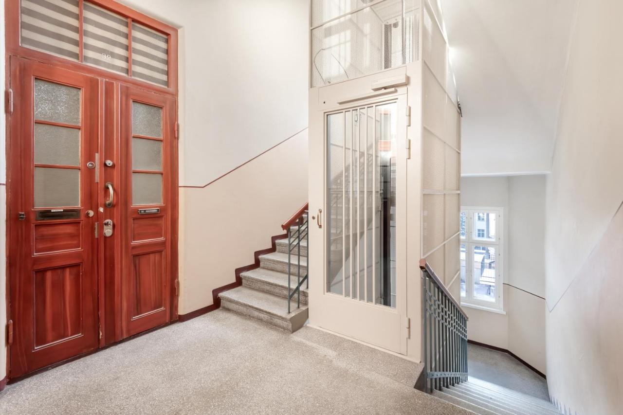 Wehost Heart Of Helsinki Studio With Top Amenities Helsínquia Exterior foto